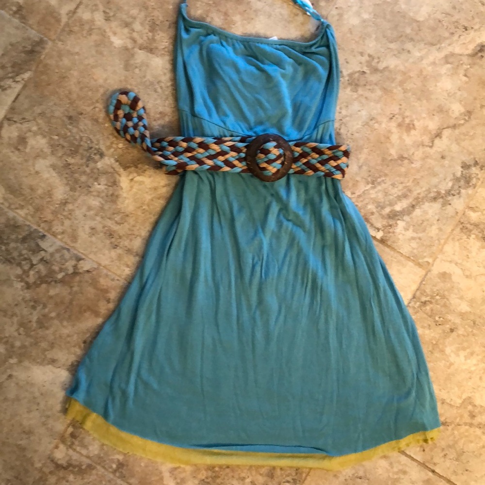 NWT sweetees strapless maternity top with belt